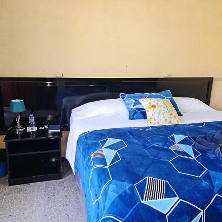 Hotel Kasa Kamelot Las Rosas Quetzaltenango Dış mekan fotoğraf