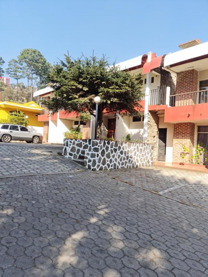 Hotel Kasa Kamelot Las Rosas Quetzaltenango Dış mekan fotoğraf