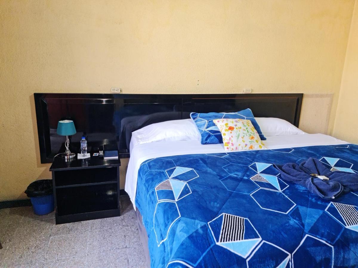Hotel Kasa Kamelot Las Rosas Quetzaltenango Dış mekan fotoğraf