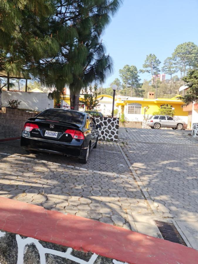 Hotel Kasa Kamelot Las Rosas Quetzaltenango Dış mekan fotoğraf
