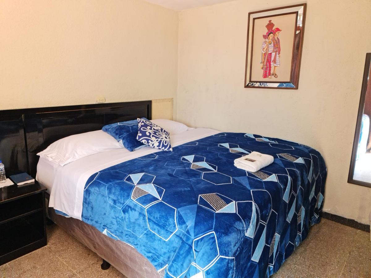 Hotel Kasa Kamelot Las Rosas Quetzaltenango Dış mekan fotoğraf