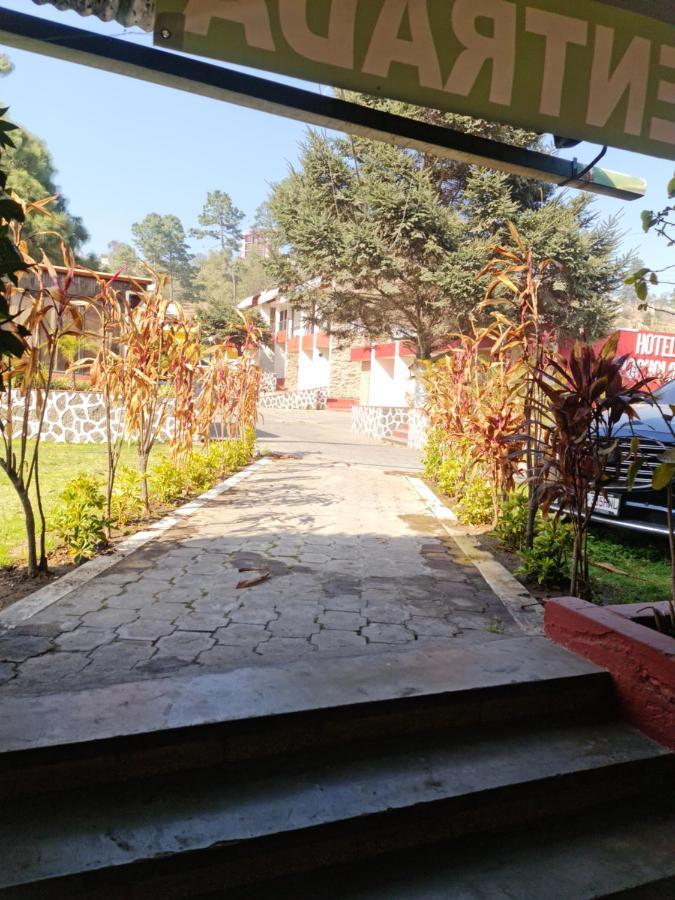 Hotel Kasa Kamelot Las Rosas Quetzaltenango Dış mekan fotoğraf