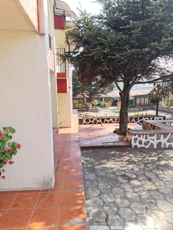 Hotel Kasa Kamelot Las Rosas Quetzaltenango Dış mekan fotoğraf