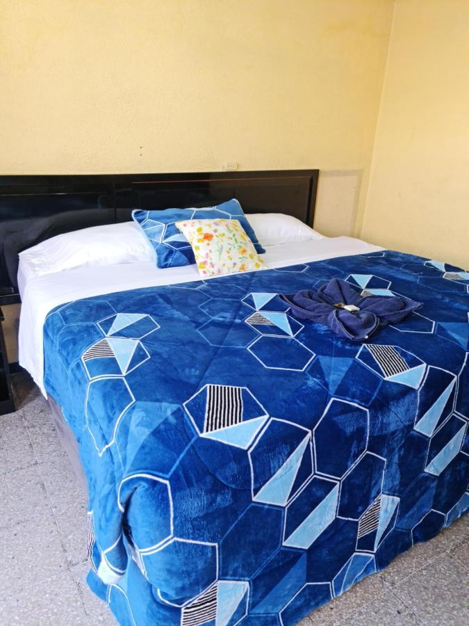 Hotel Kasa Kamelot Las Rosas Quetzaltenango Dış mekan fotoğraf
